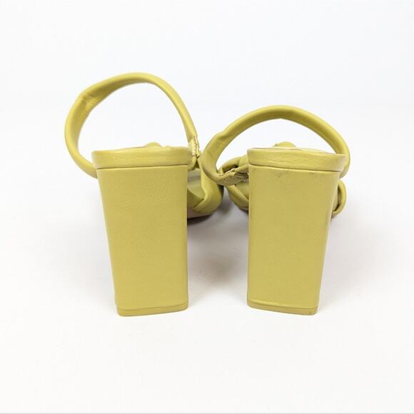 Call It Spring Rhia Vegan Green Slip On Bow Block Heel Sandals Size 7 - Picture 6 of 8